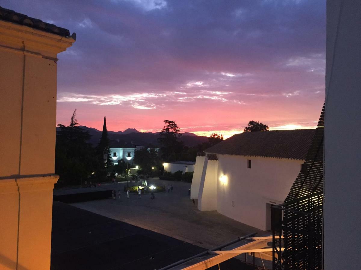 Apartamento Centro La Paz Ronda Bagian luar foto
